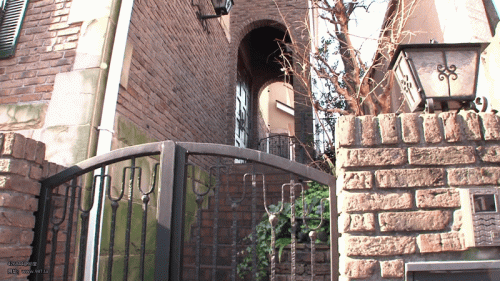 2401070206018a5db.gif