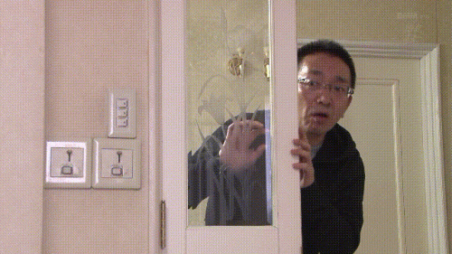 2401070206018a566.gif