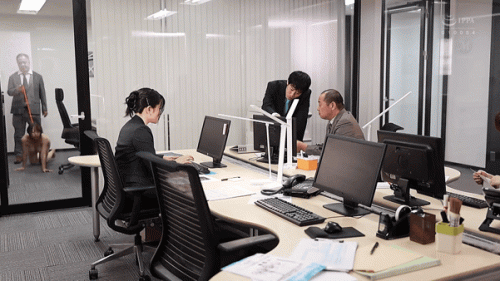 24010702060178caf.gif
