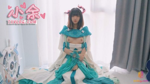 10973_baby_cos.jpg